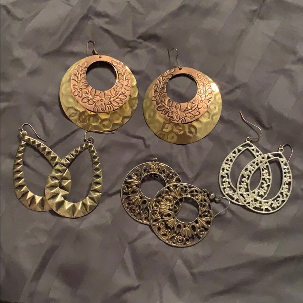 Larger earring bundle
